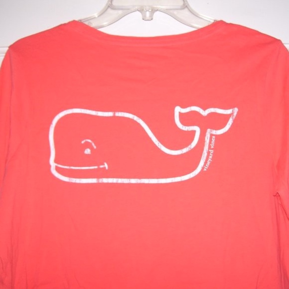 VINEYARD VINES Vintage Whale Long Sleeve Pocket Tee - Picture 7 of 9